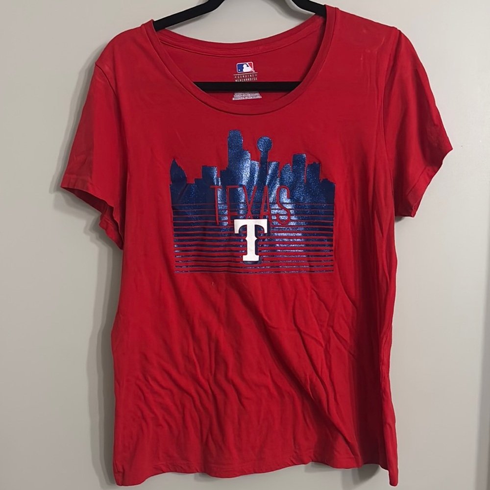 Genuine Merchandise Red Short Sleeve Graphic Tee
